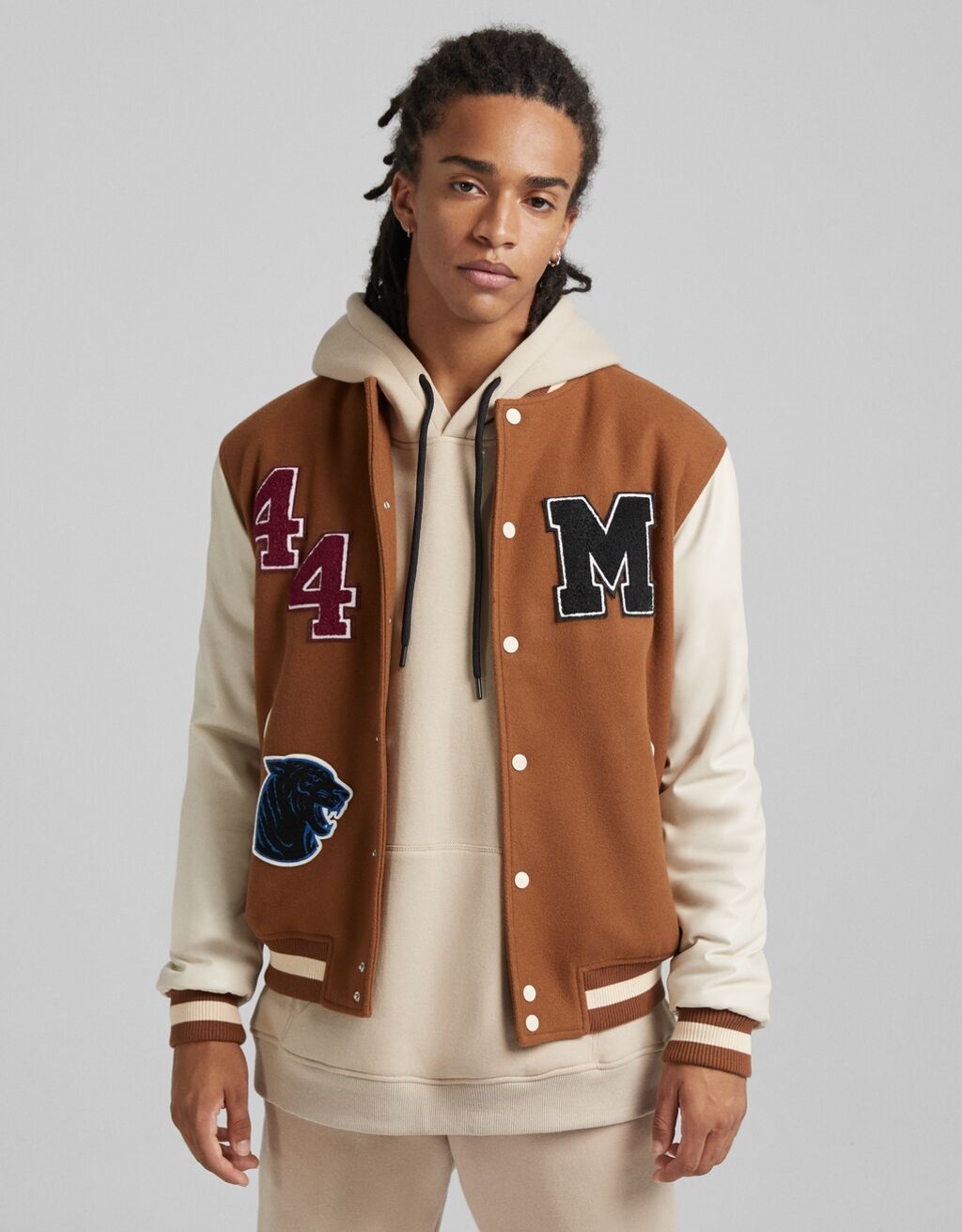 Cazadora varsity
