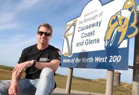 El ex piloto de MotoGP James Ellison correrá la NW200 en Superbike y Superstock con una Suzuki GSX-R 1000R
