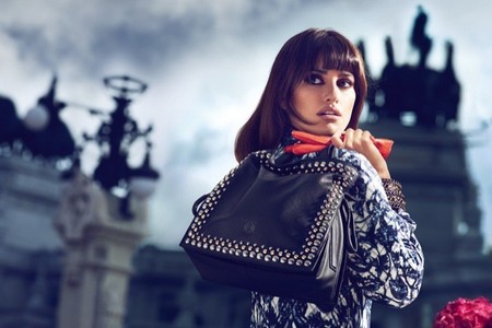 Pero qué glamourosa está Penélope Cruz para Loewe