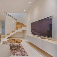 El Corte Inglés está hundiendo una de las mejores Smart TVs de Samsung: 55 pulgadas y panel Mini LED con 400 euros de descuento