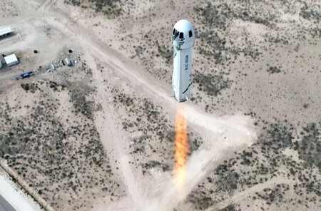 Cómo seguir en directo el histórico primer vuelo tripulado de Blue Origin con Jeff Bezos a bordo