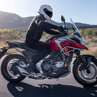 ¡Sorpresa! Honda está desarrollando una moto híbrida con dos motores eléctricos, y estas patentes lo demuestran