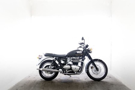 Triumph Bonneville T100 Special Edition Meriden, exclusiva elegancia