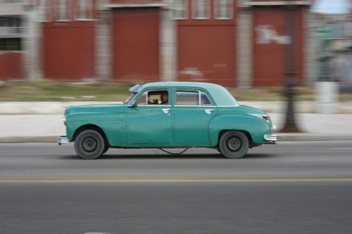 Los coches en Cuba, una vuelta al pasado