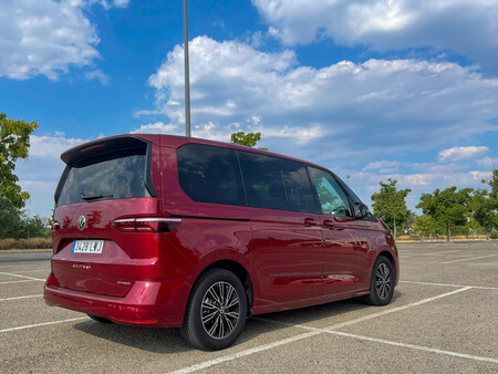 Volkswagen Multivan eHybrid Prueba 20