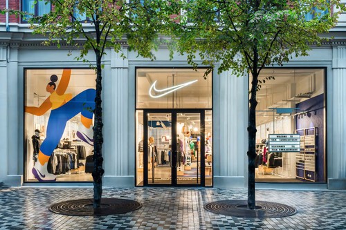 Liquidación de Nike: rebajas en pantalones, sudaderas, zapatillas y más de la marca con hasta un 50% de descuento en su outlet 