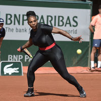 Prohiben el mono postparto de Serena Williams, pero nosotros (como Nike) la apoyamos