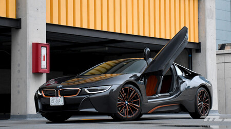 BMW i8 Ultimate Sophisto, a prueba: el adiós a un superauto adelantado a su época