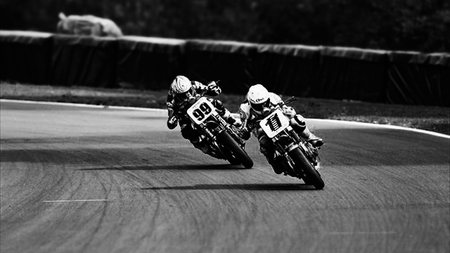 Trofeo Harley-Davidson XR1200, atípico campeonato británico con sabor añejo