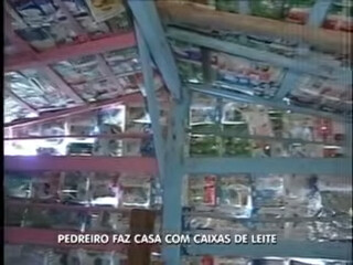 Pedreiro Aposentado Usa Caixas De Leite Para Construir Casa Em Sorocaba Rede Record 2