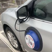 En China creen que la humillación pública hará mejores conductores. Si te estacionas mal, te pegarán este mensaje para que todos lo sepan 