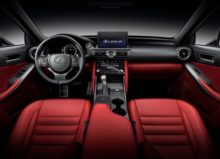 Lexus Is 2021 1600 51