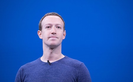 La principal candidata demócrata de EEUU sube un anuncio falso sobre Trump y contra Facebook: la red social lo aprueba y explica por qué