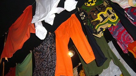 Remedio casero para recuperar la ropa desteñida
