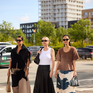 Parecen Birkenstock, pero son de Lefties: las sandalias con tachuelas favoritas del verano ahora con un precio irresistible