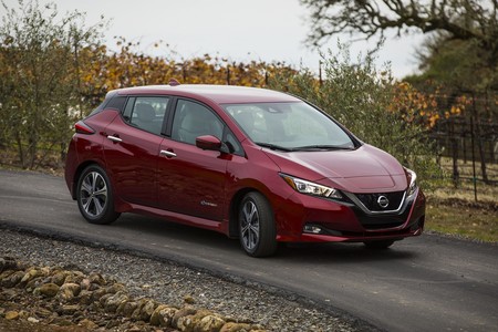 Nissan leaf 2019 precio