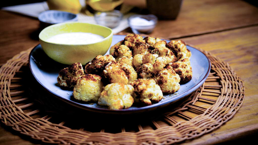 Coliflor en airfryer: la receta más saludable y deliciosa que puedes preparar en tu freidora de aire