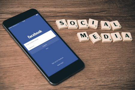 Esto es lo que nos quiere ofrecer Facebook para reemplazar los métodos actuales de autenticación en dos pasos