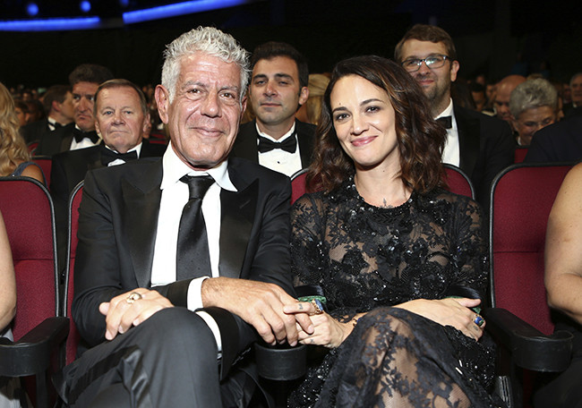Asia Argento Y Anthony Bourdain En 2017