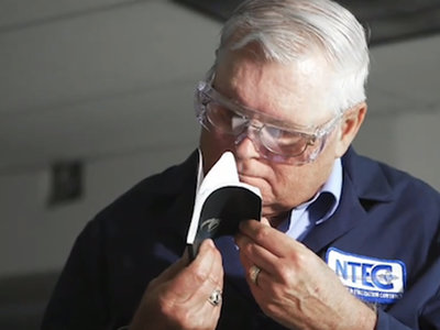 ¿Por qué tu coche huele de una forma y no de otra? 