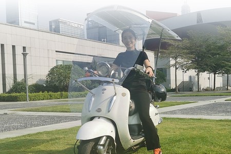 Techo Solar Scooter 1