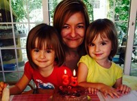 "Los múltiples nacen con una paciencia y empatía especiales", entrevista a la activista  Meritxell Palou