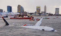 Los primeros instantes del avión caído en el río Hudson