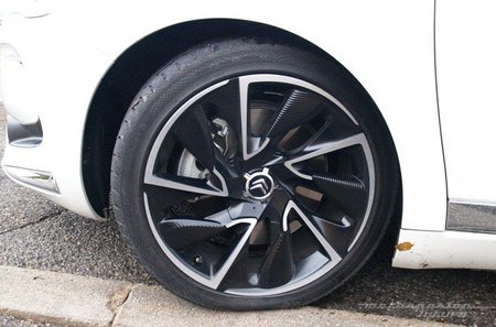 Citroen-DS5-HYbrid4-presentacion-07