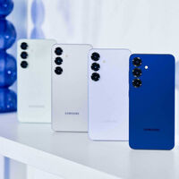 Celular Samsung con procesador potente y buena pantalla. Tiene diseño compacto  