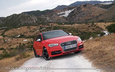 Audi S3 presentación en Málaga rojo 52B