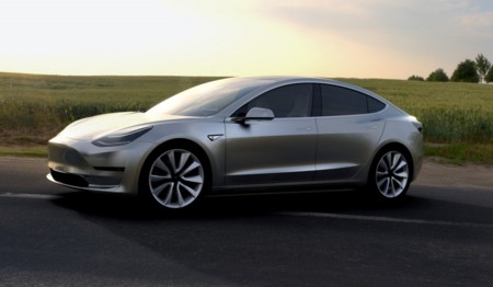 El pack de baterías del Tesla Model 3 no llegará a los 60 kWh