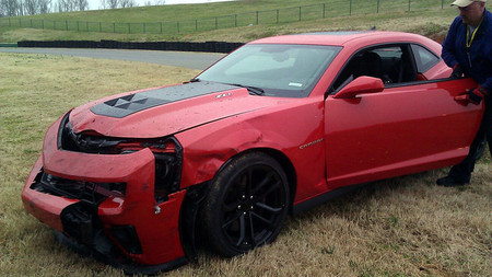 Chevrolet Camaro ZL1 accidentado