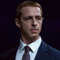 Jeremy Strong se toma tan en serio su papel de Mark Zuckerberg en la secuela de 'La Red Social' que le envió su propia "solicitud de amistad"