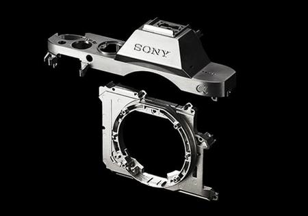 Sony podría tener lista para principios de 2015 una nueva sin espejo Full Frame profesional: la A9