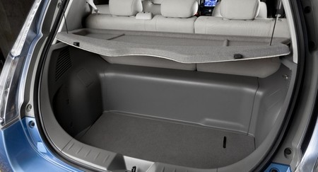 Nissan LEAF 2010 maletero