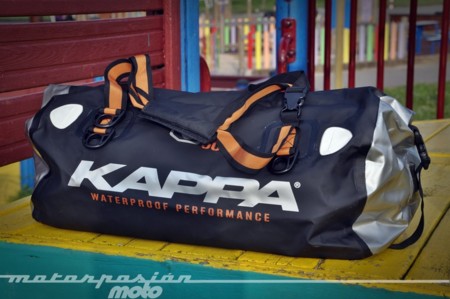 Bolsa Kappa Dry Pack WA404S, prueba
