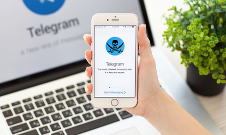 ¿Mensajería o piratería?: Telegram y sus miles de grupos con películas, discos y aplicaciones