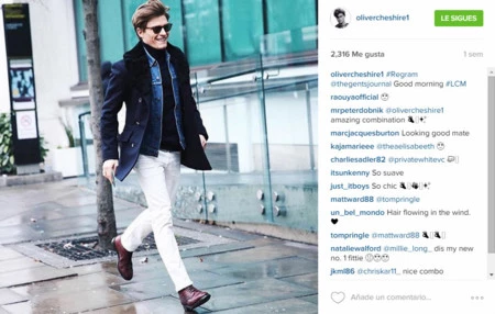 Oliver Cheshire deslumbra en la Semana de la Moda de Londres y aquí tenemos todos los looks que ha llevado