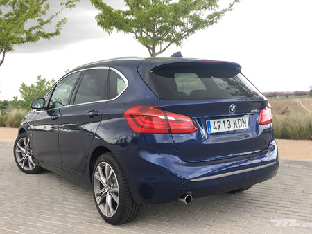 Bmw Serie 2 Active Touring trasera