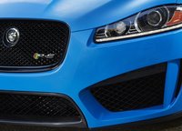 Jaguar XFR-S: de momento nos enseña un ojito y en Los Ángeles se descubrirá ante el mundo