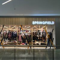 Springfield rebaja la cazadora más cómoda, elegante y barata que no vas a dejar de usar jamás 