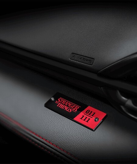 Fiat Pulse Abarth Stranger Things Placa