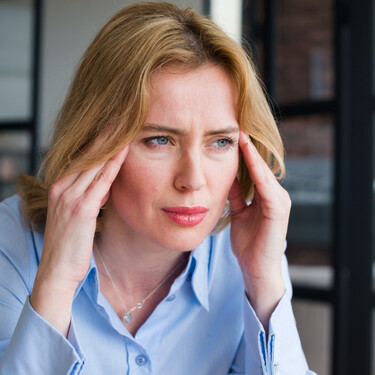 Falta de claridad mental y lapsos de memoria: la menopausia también altera la mente