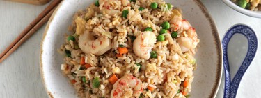Arroz frito chino: la receta más emblemática de la cocina china, con todas las técnicas para que quede perfecta