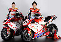 Noriyuki Haga y Michele Fabrizio renuevan con Ducati Xerox