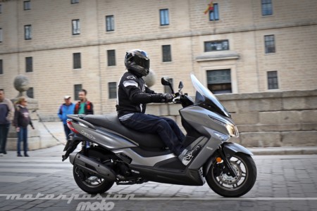 Kymco Grand Dink 125 2016 4