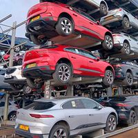 Este Jaguar prometía ser una maravilla con tantos premios detrás. Salió tan malo, que hoy la marca los está comprando para destruirlos