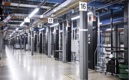 Un vistazo al interior del centro de datos de Apple en Mesa, Arizona