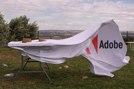 El posible motivo de los cambios en el plan para fotógrafos de Adobe