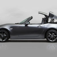 En este vídeo te mostramos cómo funciona el techo del Mazda MX-5 RF